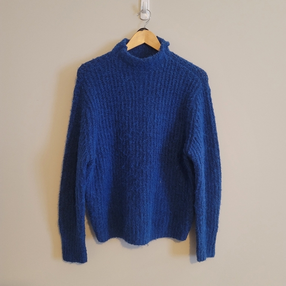 Blue Knit Sweater - Picture 5 of 5